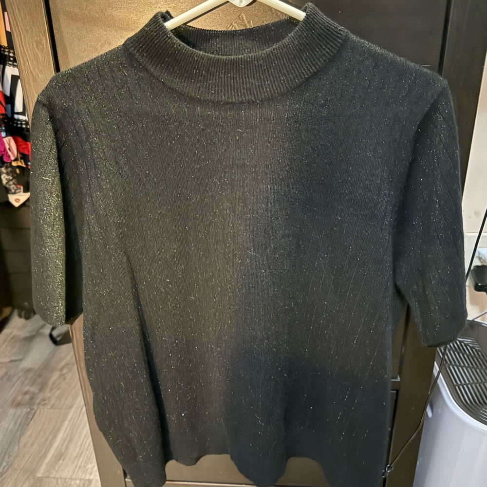 Sag Harbor Ladies Black Sweater Large